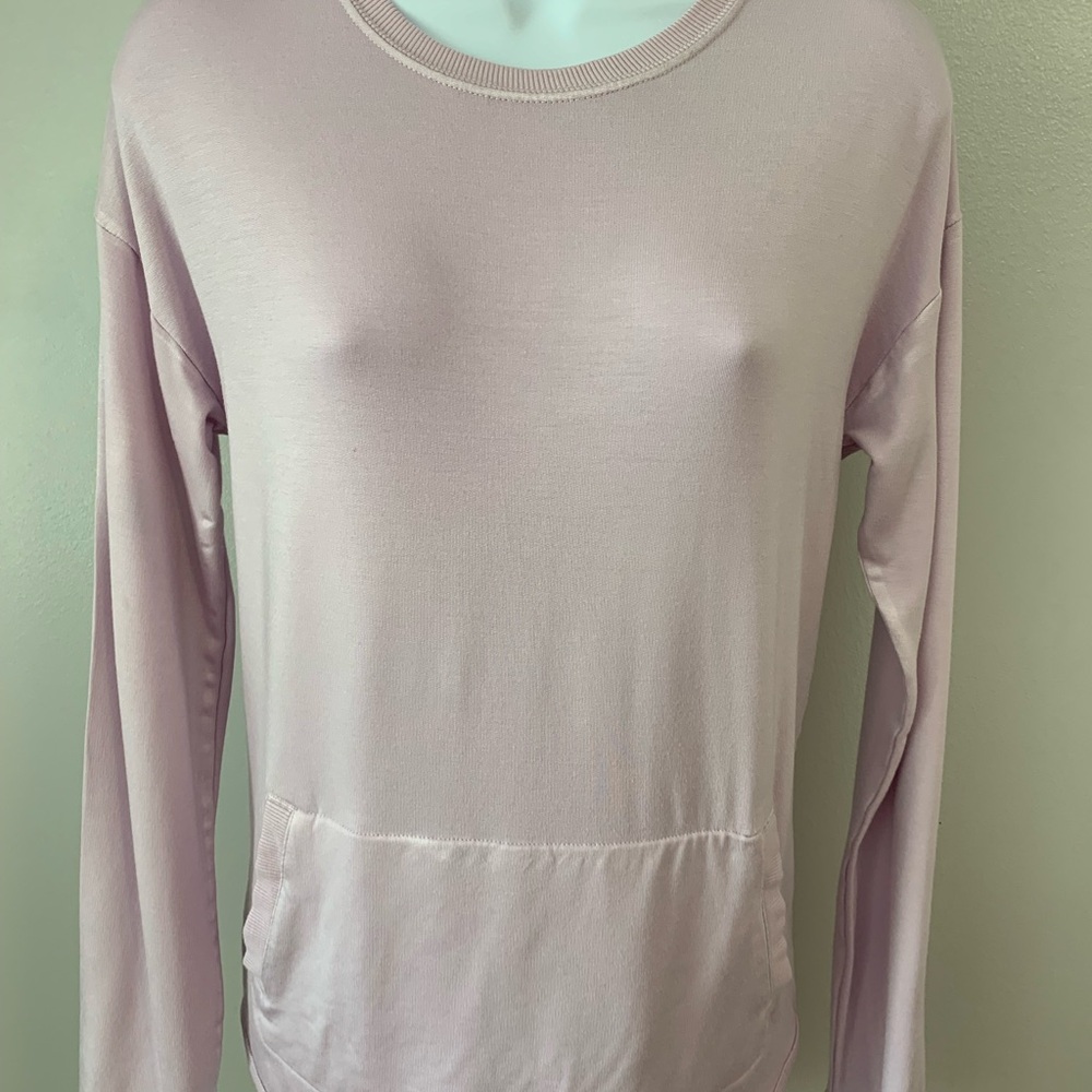 All In Motion Pullover - Picture 2 of 16
